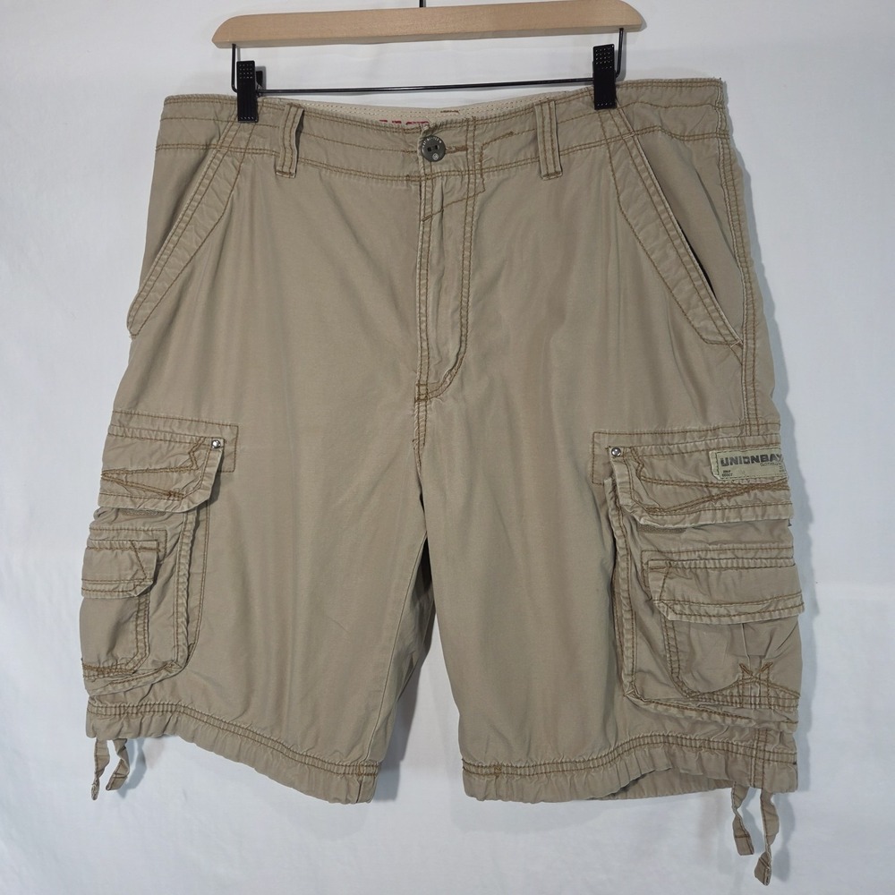 Y2K Unionbay Cargo Shorts Mens 38 Tan Khaki Good Rugged Utility Pockets Relaxed